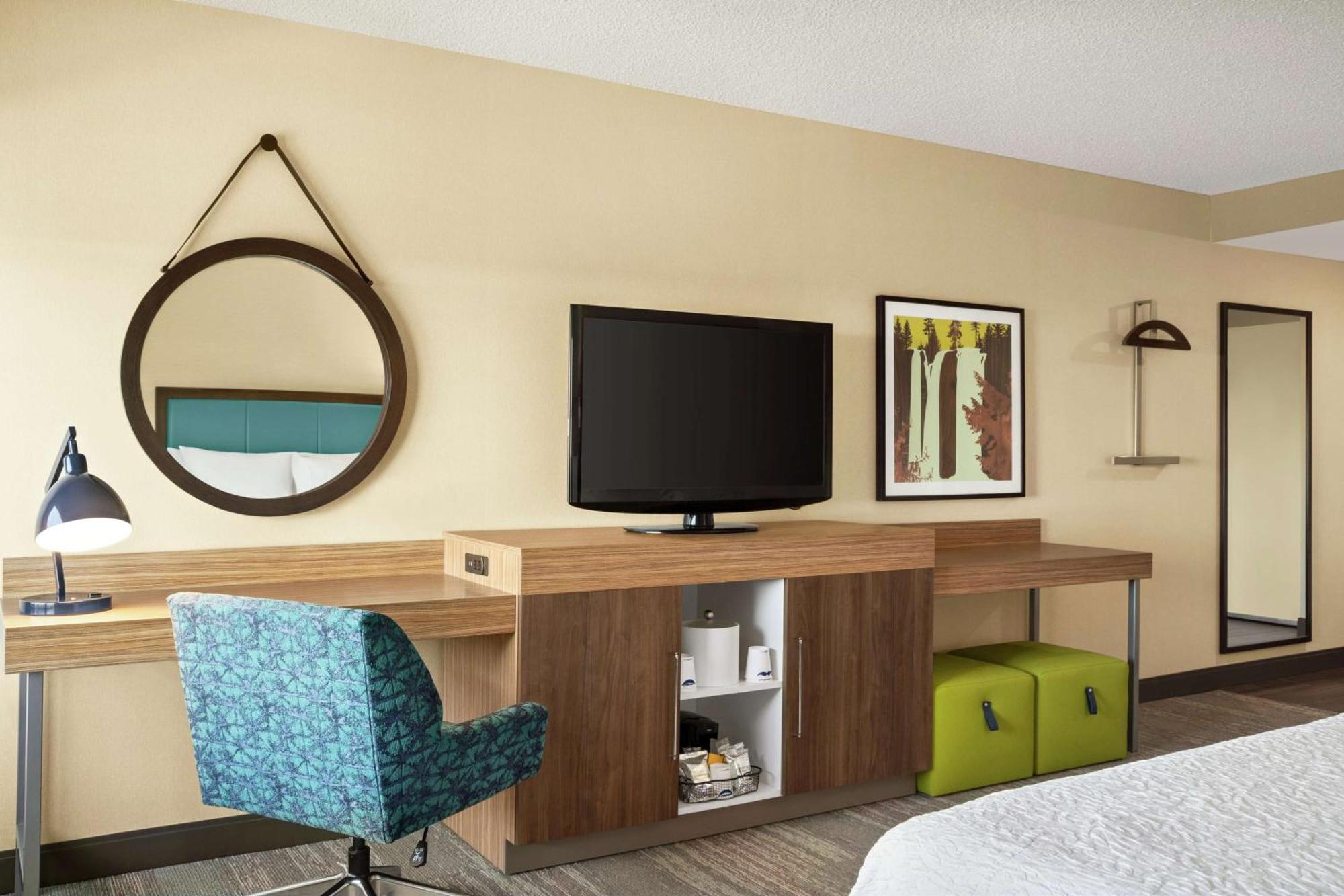 Hampton Inn Portland Airport Екстериор снимка